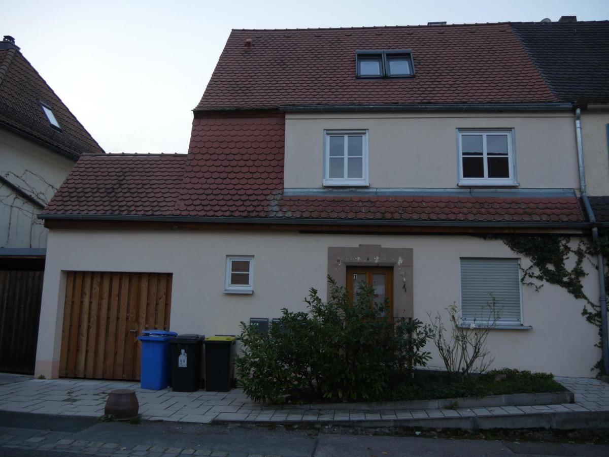 Maisonette-Wohnung In Nuernberg Mit Kamin Extérieur photo